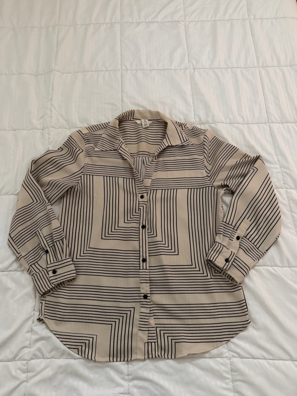 Beige Geometric Stripe Button-Up Shirt